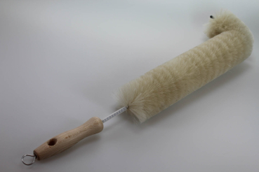 Badheizkörper-Bürste / Ziege weiss, abgewinkelt, Schutzschlauch, Holzgriff